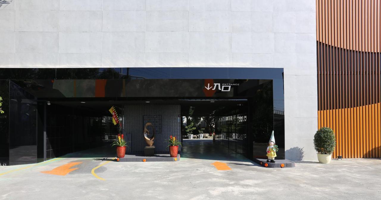 格尚庭园汽车旅馆 Pingtung 外观 照片